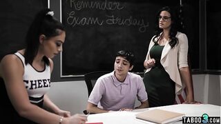 beautiful erotic MILF Penny Barber instructing her stepson how to fuck a college Sophia Burns