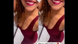 Merry Christmas #mature Brazilian #housewife #sexy #ChristmasDay #brunette #beauty