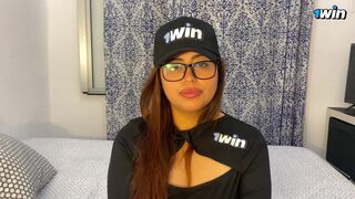 PSYCHOLOGIST GIVES ME A CREAMPIE THERAPY!