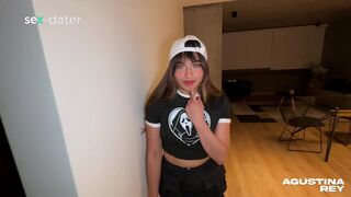 Tuve una cita con la culona timida que conoci en SEX DATER y follamos hasta que me corri en su boca