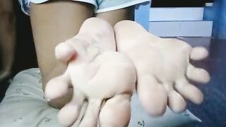 How Many Loads of Cum Would You Edge Out Onto My Meaty Filipina Soles?