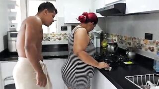 I fuck my beautiful stepmother while she cleans the kitchen