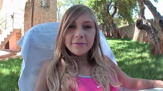 german college turist makes her first porn outdoor