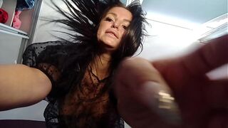 mature sexy MILF facefuck