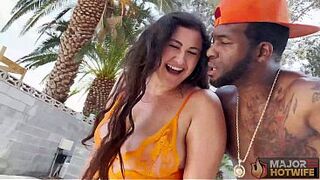 Wild cougar Josie Jaxxon Gets Pounded By The Pool By Big Dicked Rome Major!