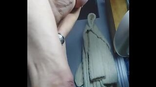 Mature granny fucks hairy pussy with cucumber