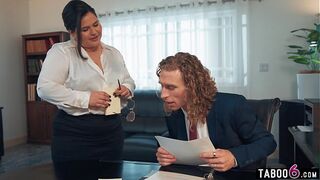 Thick MATURE BBW office bitches Sarah Arabic and Karla Lane share bosses cock
