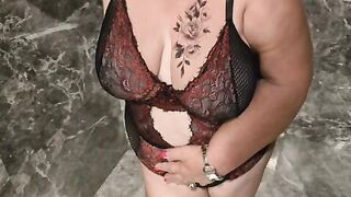 60 years old BBW mature fat beautiful alluring granny in luxury bathroom. Juicy pussy, fat ass and big boobs.